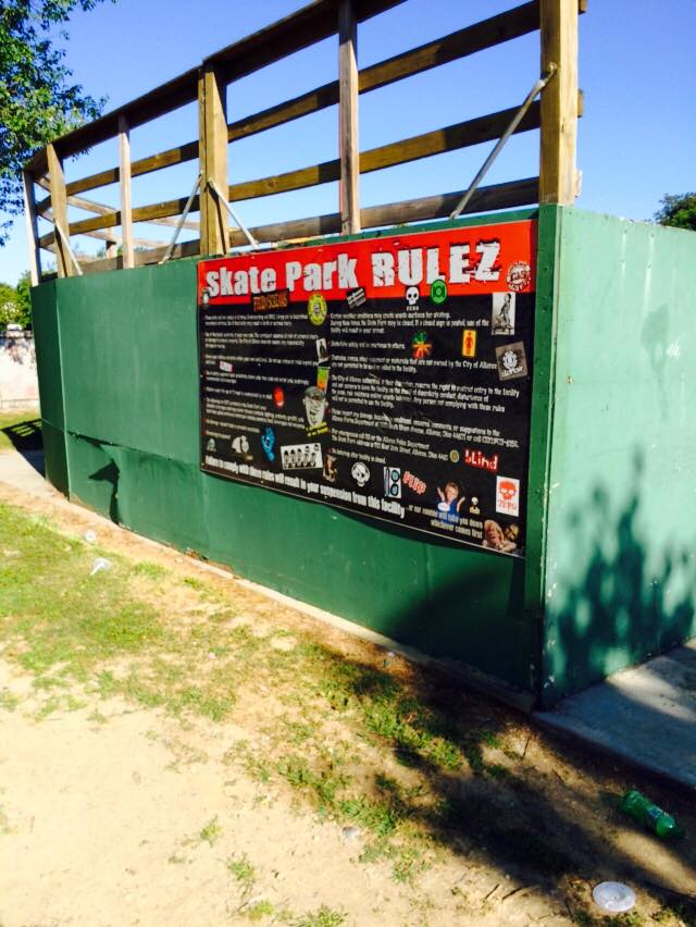 "Skate Park Rulez" Sign